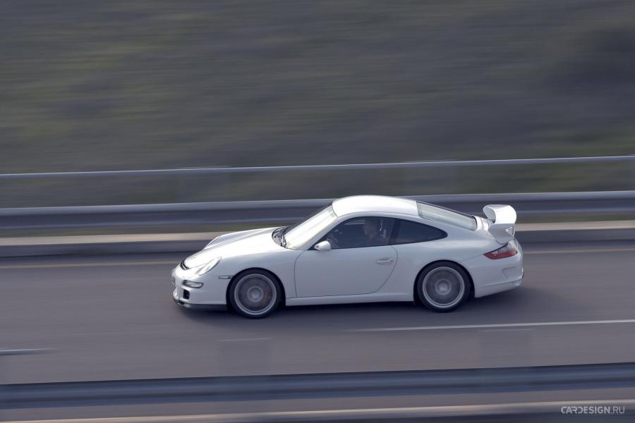  Porsche 911 GT3 2006 года  (фото 30 из 51)